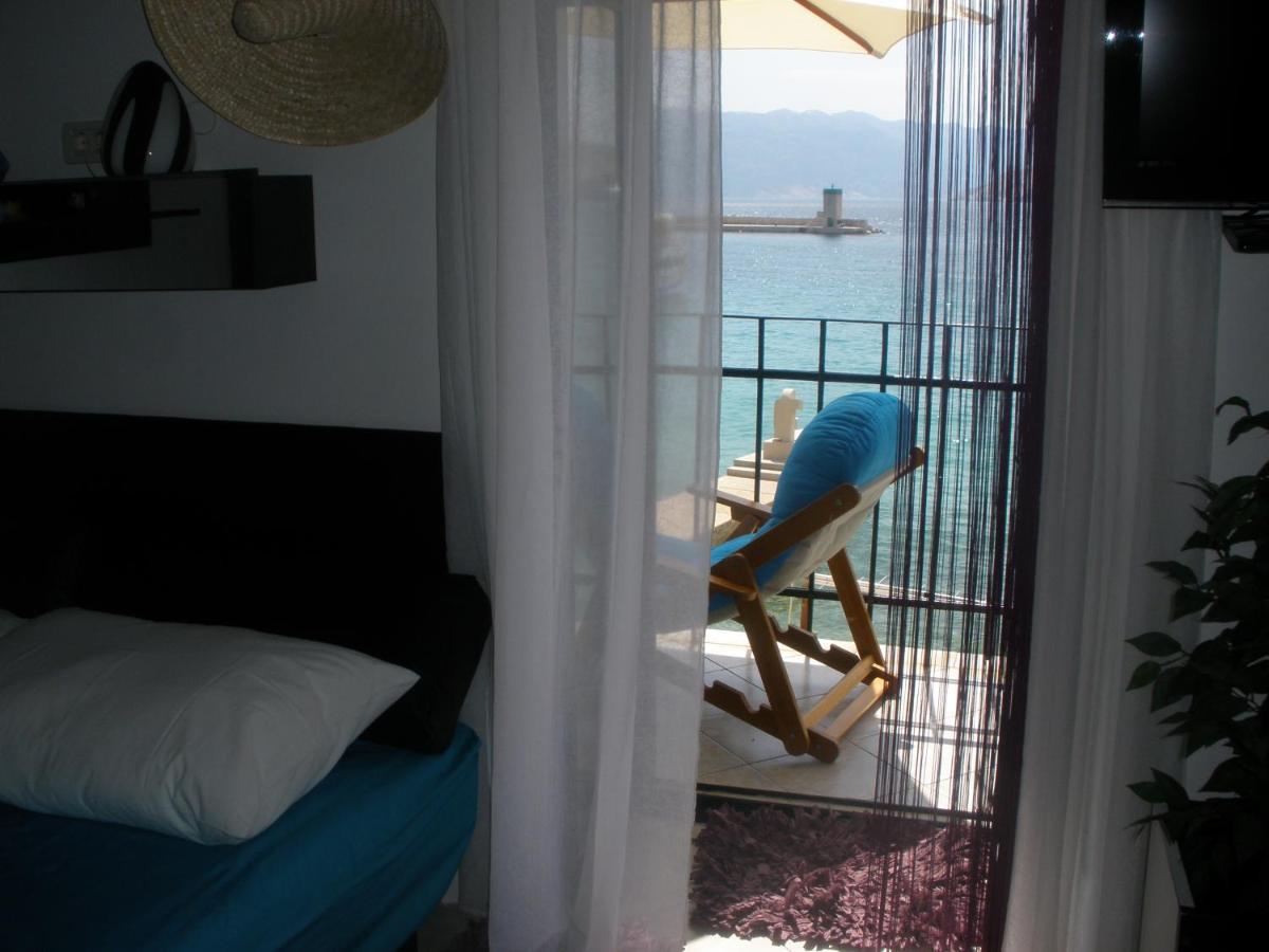 Baska Apartment-Studio Fiorino المظهر الخارجي الصورة
